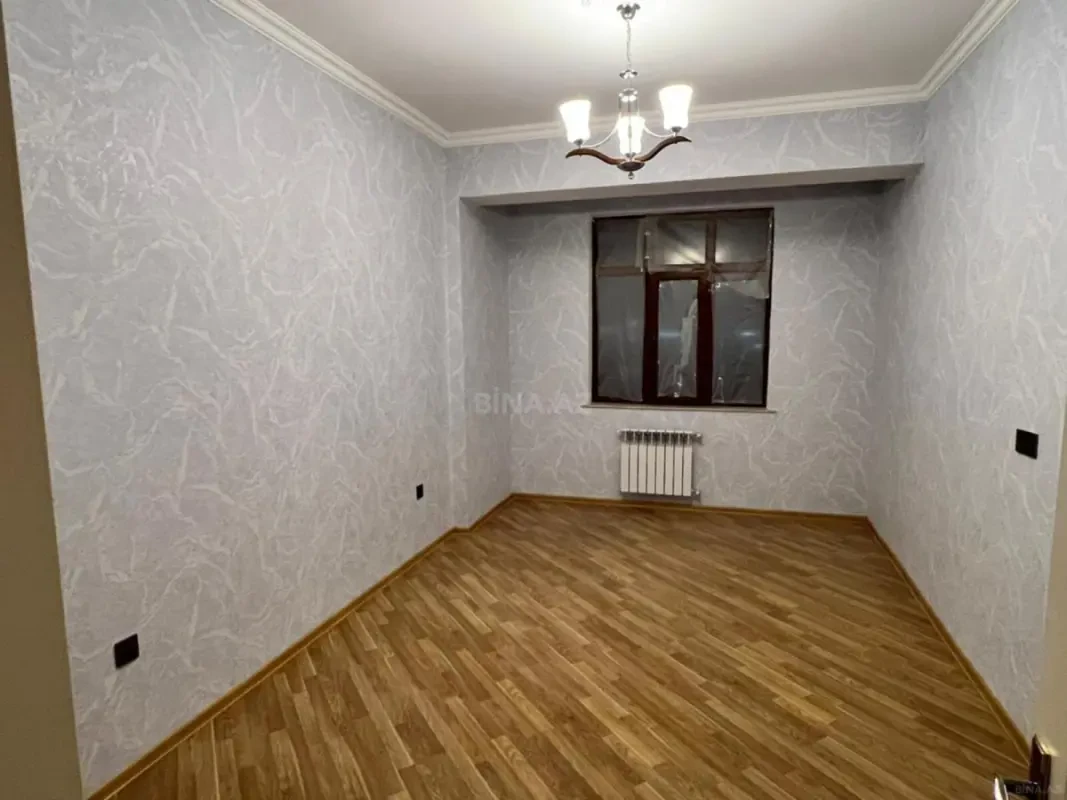 Satılır 2 otaqlı mənzil 75 m²