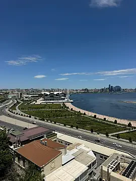 Satılır 4 otaqlı mənzil 236 m² — Bakı, Bayıl 4 otaq 236.00 m²