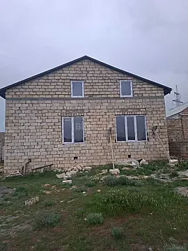 Satılır 6 otaqlı həyət evi 200 m² — Bakı, Qobustan qəs. 6 otaq 200.00 m²