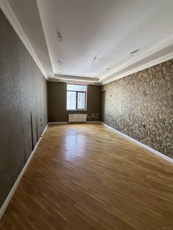 Kirayə verilir 3 otaqlı mənzil 110 m²