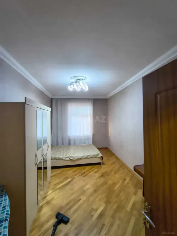 Satılır 3 otaqlı mənzil 95 m²