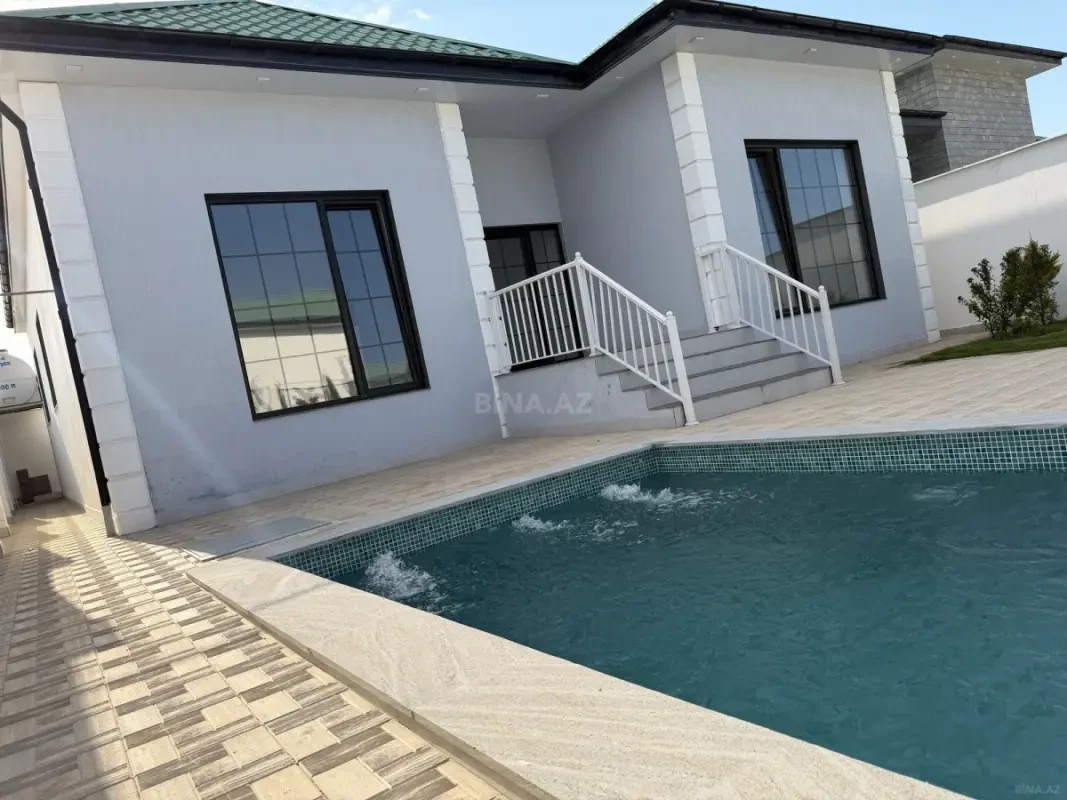 Satılır 4 otaqlı həyət evi 150 m²