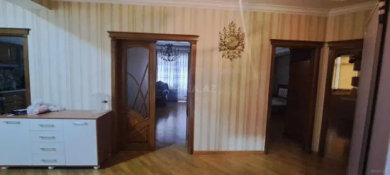Kirayə verilir 3 otaqlı mənzil 93 m² — Bakı 3 otaq 93.00 m²