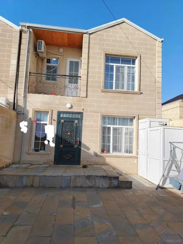 Satılır 4 otaqlı həyət evi 115 m²