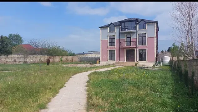 Satılır 6 otaqlı həyət evi 360 m² — Bakı, Novxanı 6 otaq 360.00 m²