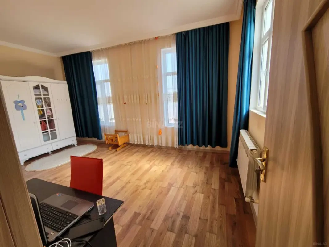 Satılır 5 otaqlı həyət evi 120 m²
