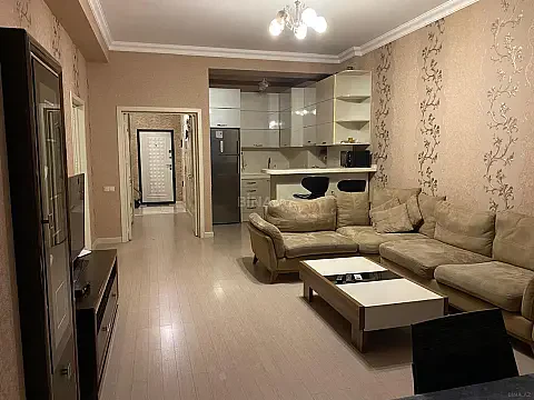Kirayə verilir 2 otaqlı mənzil 70 m² — Bakı 2 otaq 70.00 m²