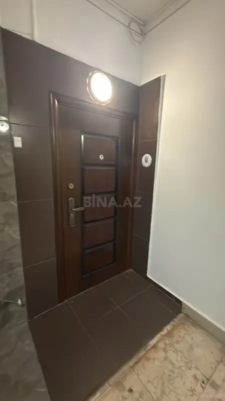 Satılır 3 otaqlı mənzil 128 m²