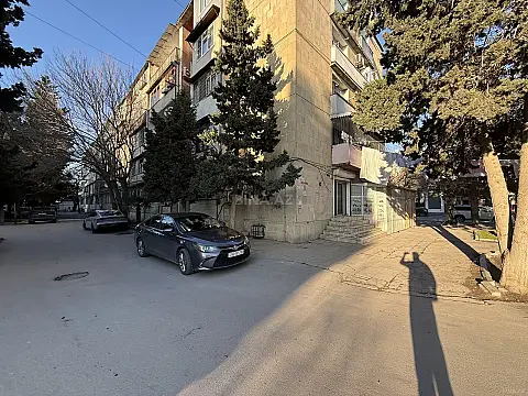 Satılır 4 otaqlı mənzil 110 m² — Bakı 4 otaq 110.00 m²