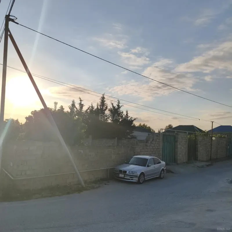 Satılır 3 otaqlı həyət evi 150 m²