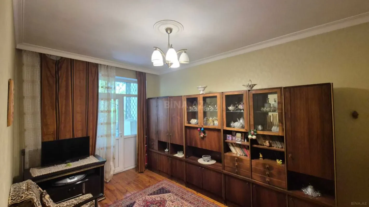 Satılır 2 otaqlı mənzil 50 m²
