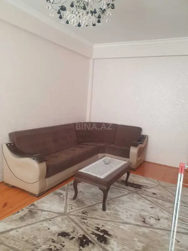 Kirayə verilir 2 otaqlı mənzil 55 m²