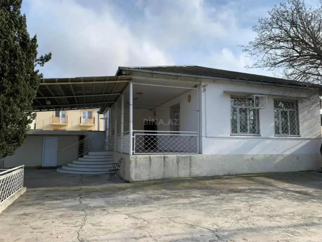 Satılır 2 otaqlı həyət evi 100 m²