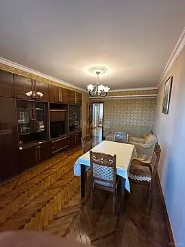 Kirayə verilir 3 otaqlı mənzil 100 m² — Bakı 3 otaq 100.00 m²