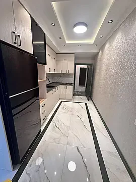 Satılır 2 otaqlı mənzil 70 m² — Bakı 2 otaq 70.00 m²