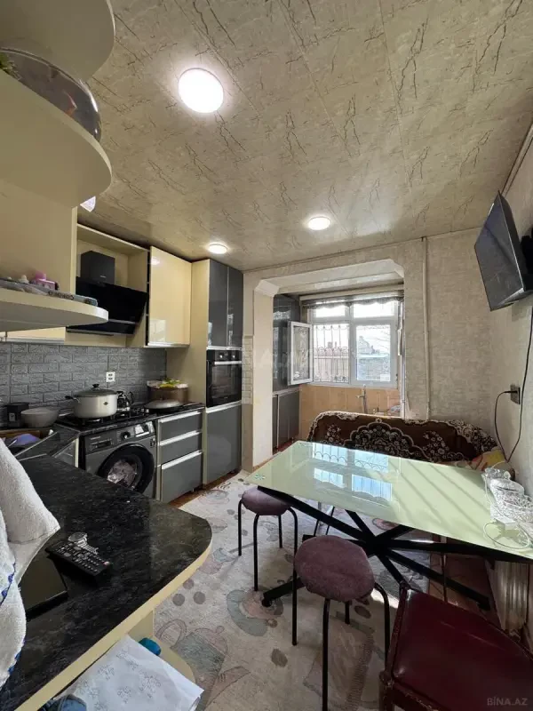 Satılır 4 otaqlı mənzil 99 m²