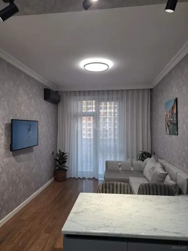 Kirayə verilir 2 otaqlı mənzil 59 m²