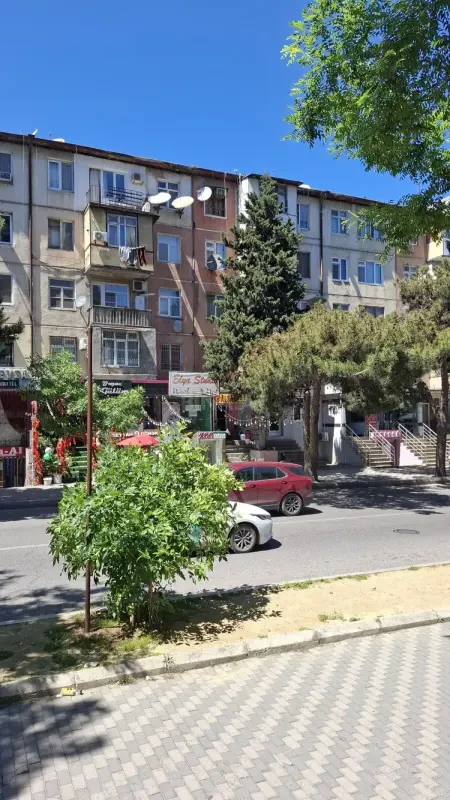 Kirayə verilir 2 otaqlı mənzil 55 m²