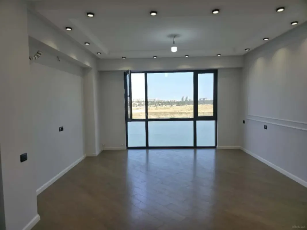 Satılır 3 otaqlı mənzil 83 m²