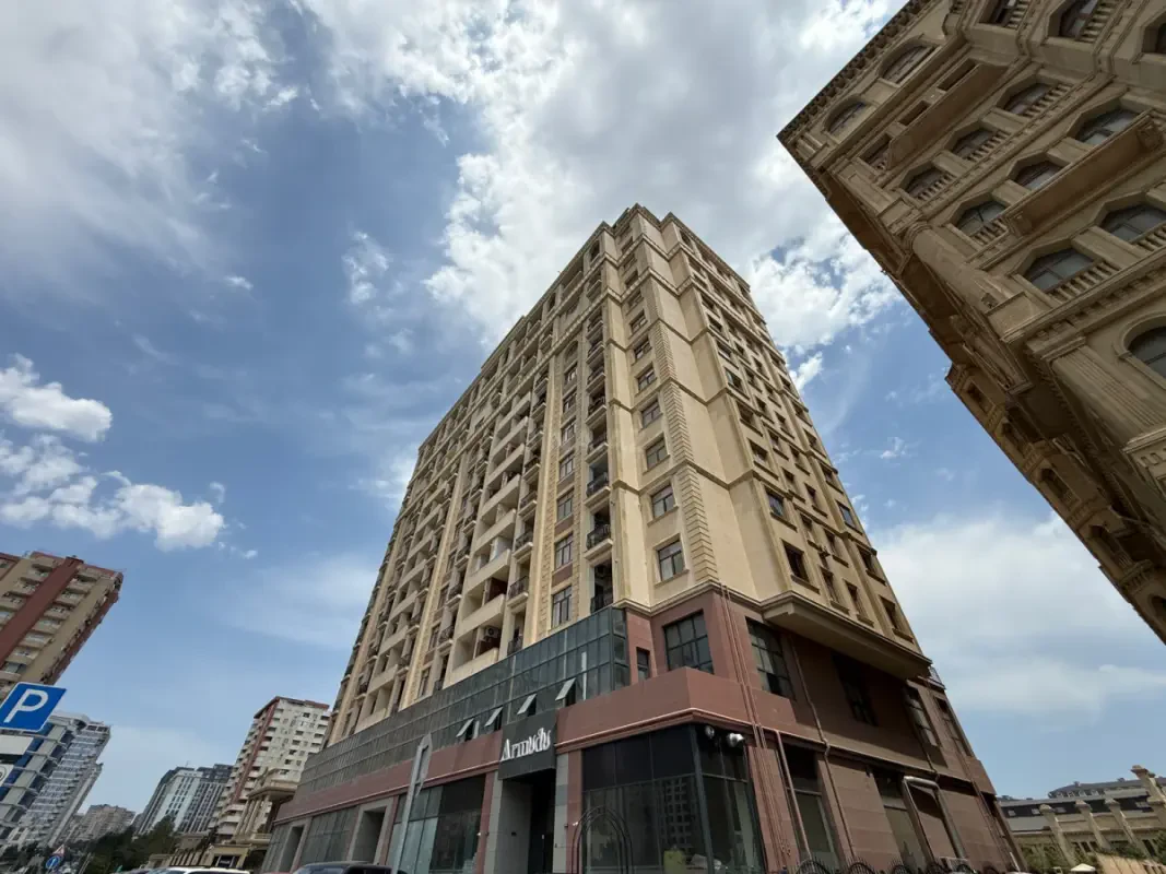 Kirayə verilir 2 otaqlı mənzil 65 m²