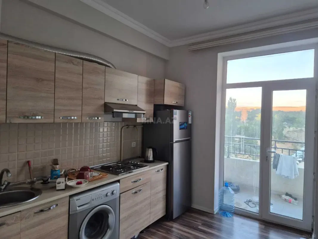 Kirayə verilir 3 otaqlı mənzil 75 m²