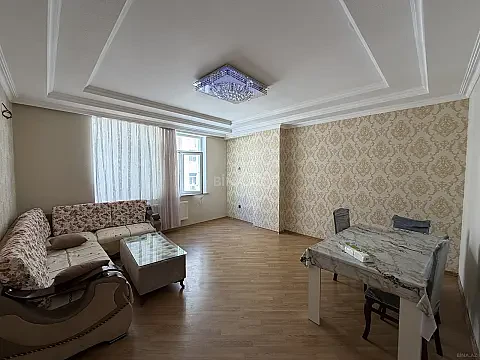 Satılır 2 otaqlı mənzil 85 m² — Bakı, İnşaatçılar 2 otaq 85.00 m²