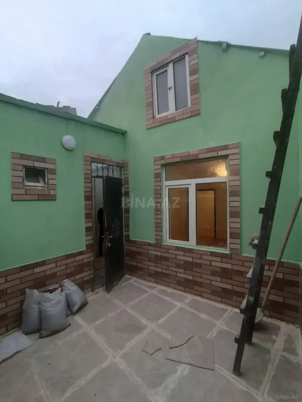 Satılır 2 otaqlı həyət evi 60 m²