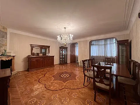 Satılır 4 otaqlı mənzil 150 m² — Bakı, Nəsimi 4 otaq 150.00 m²