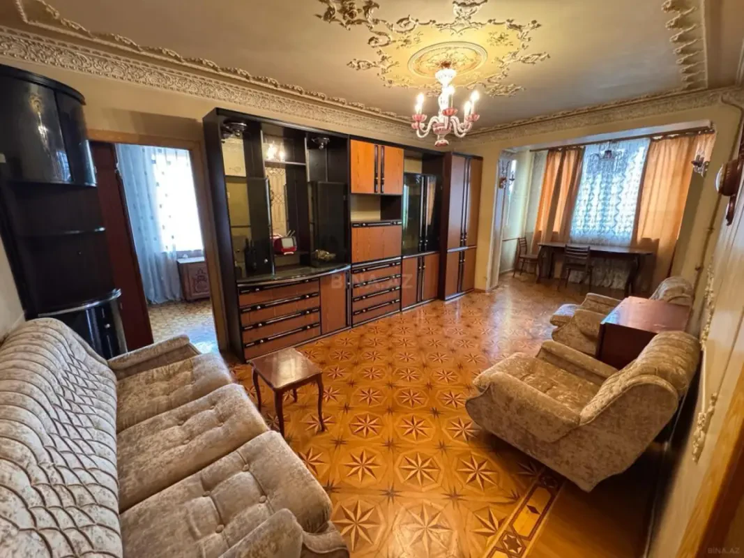 Kirayə verilir 2 otaqlı mənzil 65 m²