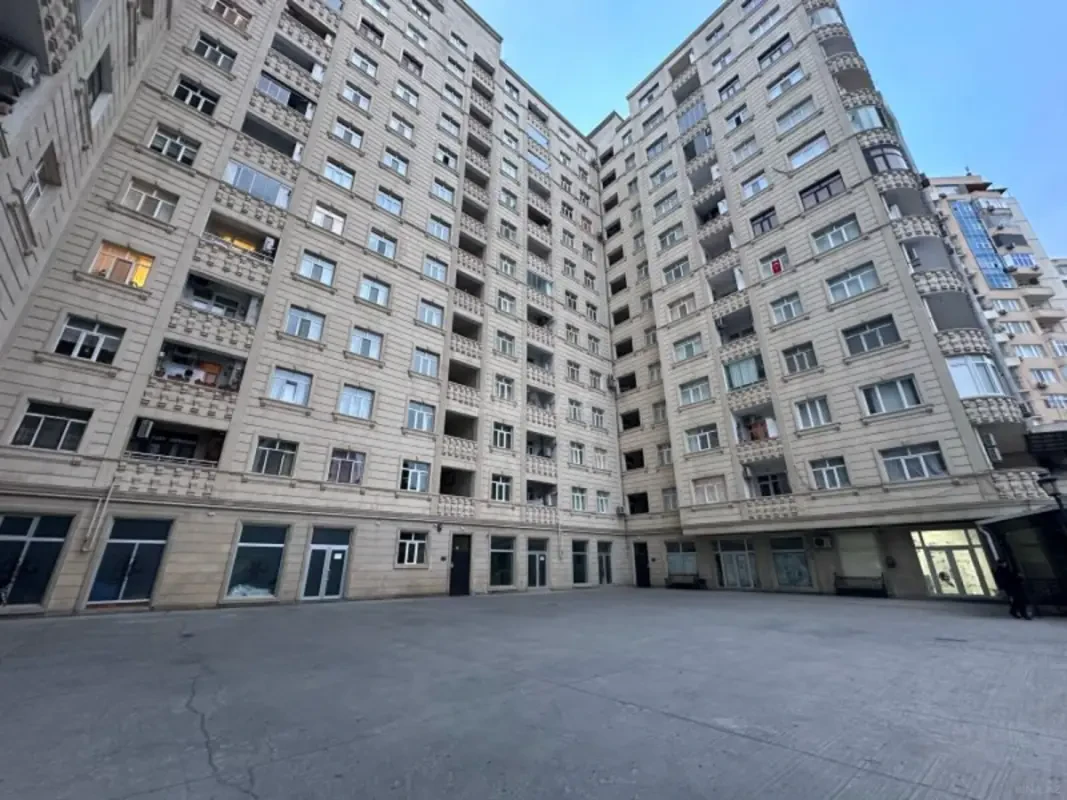 Kirayə verilir 3 otaqlı mənzil 105 m²