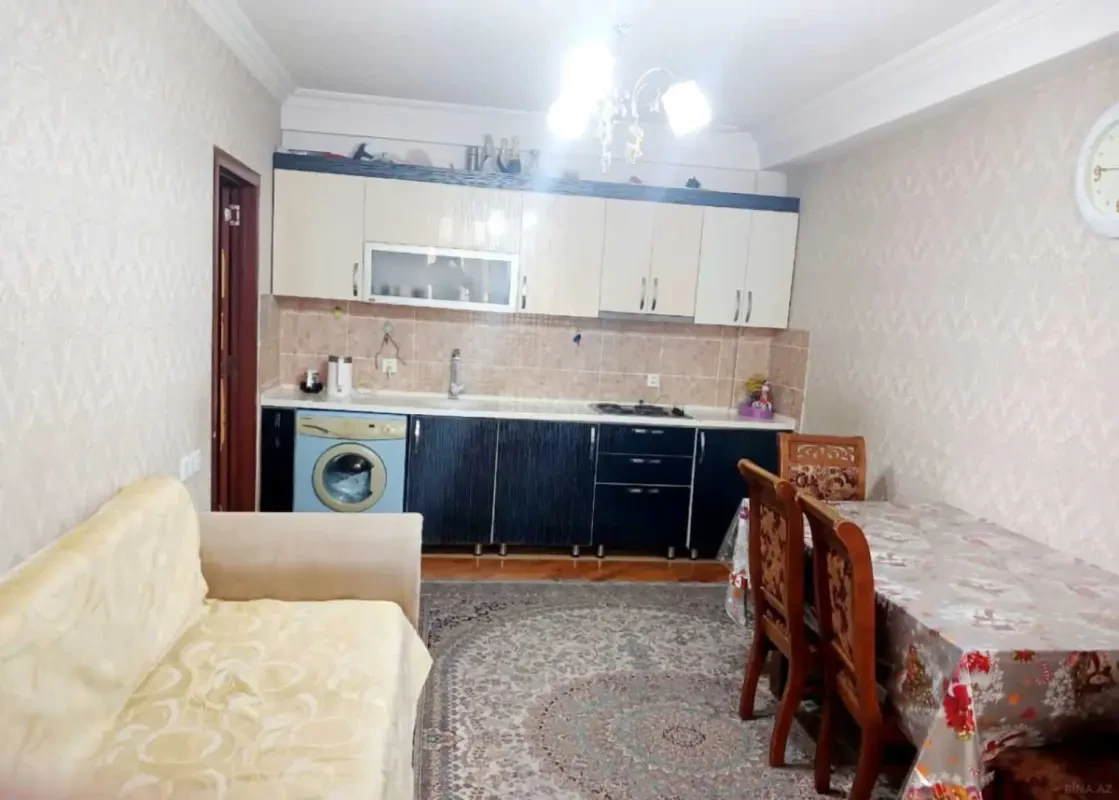 Kirayə verilir 2 otaqlı mənzil 65 m²