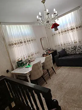 Satılır 4 otaqlı həyət evi 145 m² — Bakı 4 otaq 145.00 m²