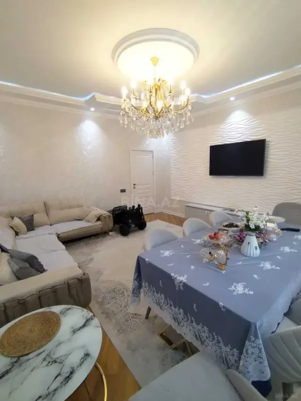 Satılır 4 otaqlı həyət evi 180 m²