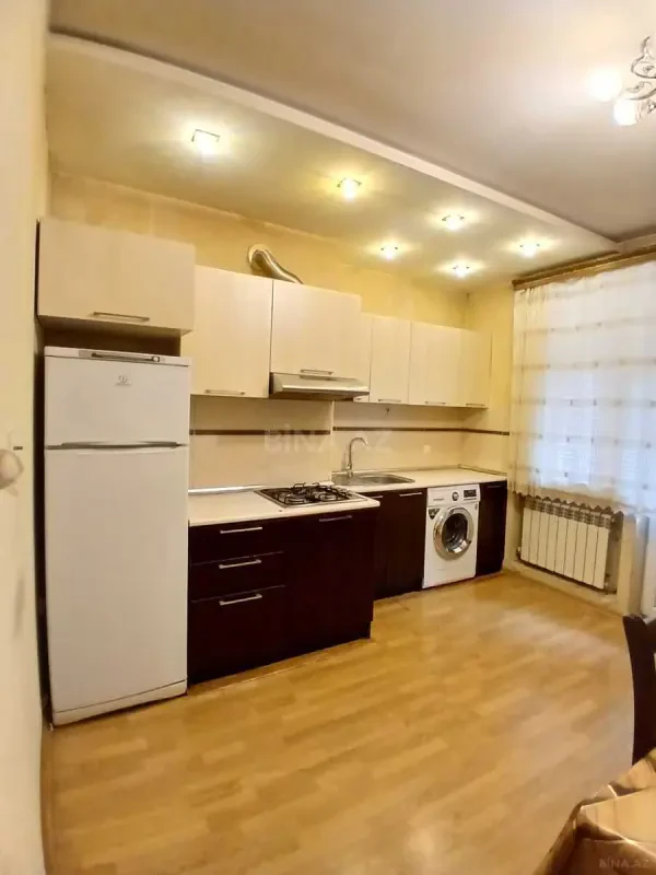 Kirayə verilir 2 otaqlı mənzil 50 m²