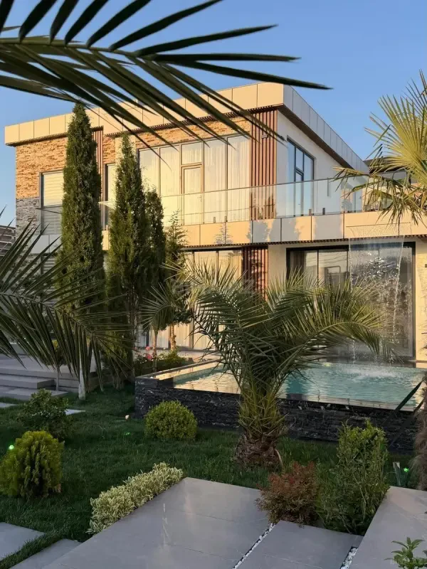 Kirayə verilir 5 otaqlı həyət evi 400 m²