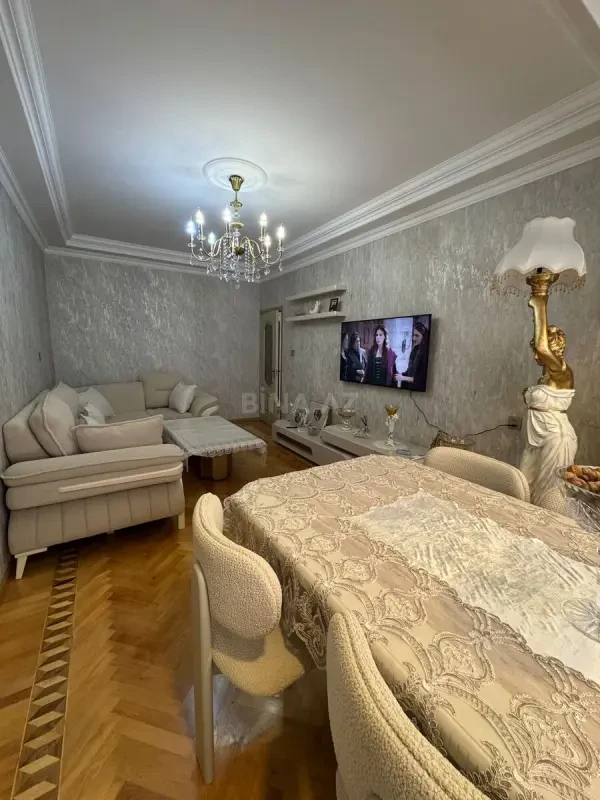 Satılır 3 otaqlı mənzil 80 m²