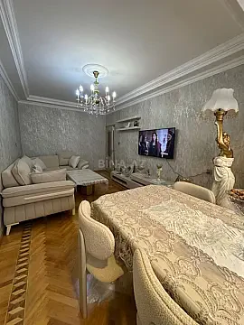 Satılır 3 otaqlı mənzil 80 m² — Bakı, Nərimanov 3 otaq 80.00 m²