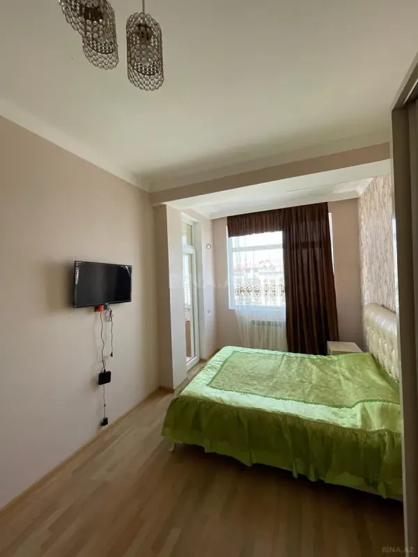 Kirayə verilir 2 otaqlı mənzil 60 m²