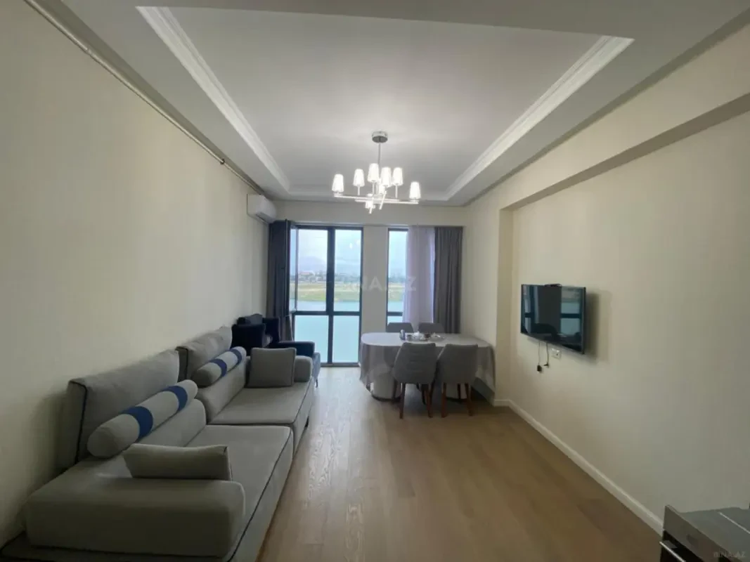 Kirayə verilir 2 otaqlı mənzil 55 m²