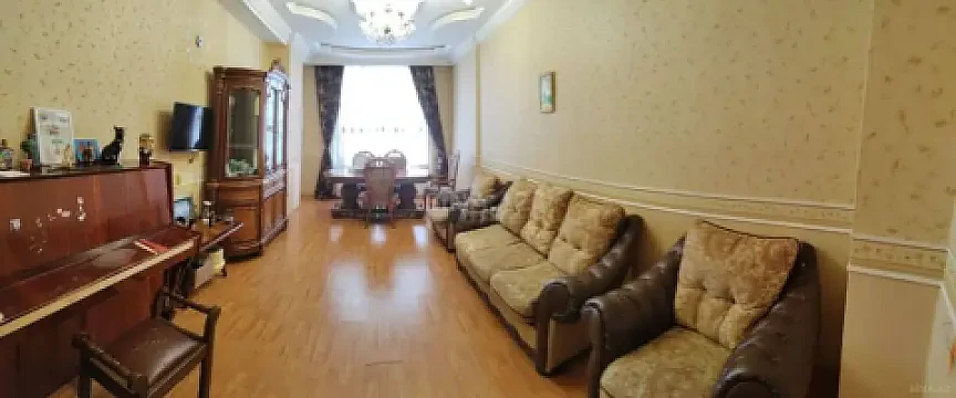 Kirayə verilir 3 otaqlı mənzil 130 m² — Bakı, Memar Əcəmi yanı 3 otaq 130.00 m²