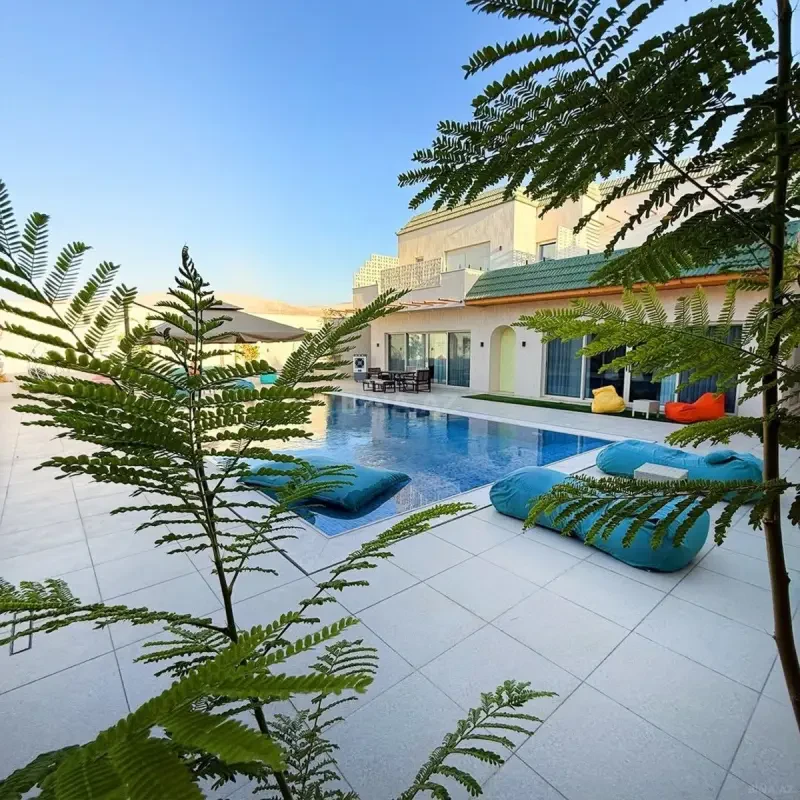 Kirayə verilir 5 otaqlı həyət evi 400 m²