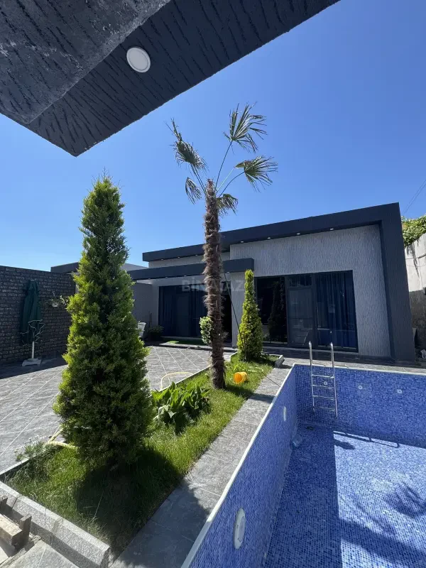 Satılır 4 otaqlı həyət evi 120 m²