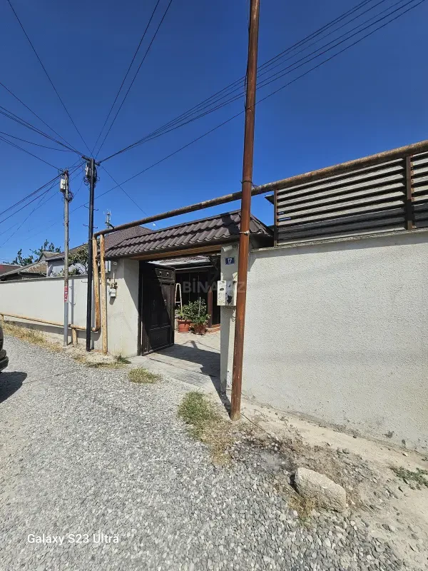 Satılır 7 otaqlı həyət evi 162 m²
