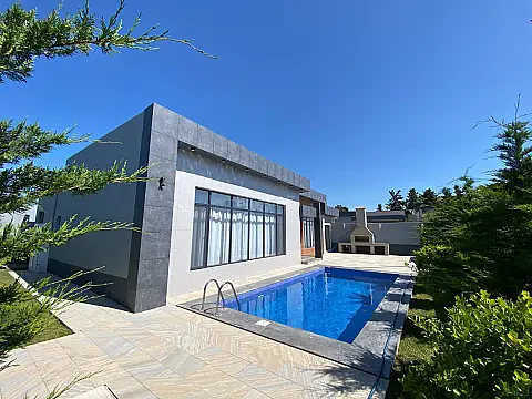Satılır 4 otaqlı həyət evi 140 m² — Bakı, Mərdəkan 4 otaq 140.00 m²