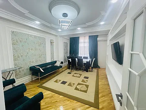 Kirayə verilir 2 otaqlı mənzil 70 m² — Bakı 2 otaq 70.00 m²