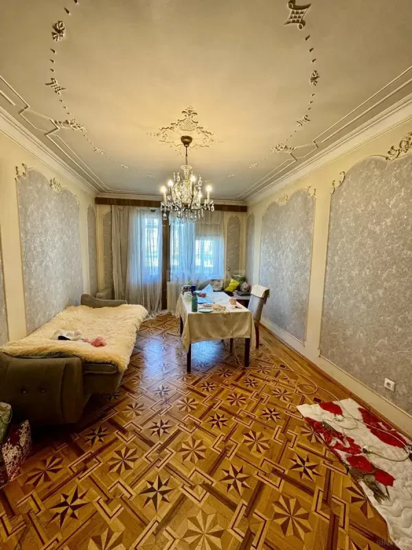 Satılır 3 otaqlı mənzil 85 m²