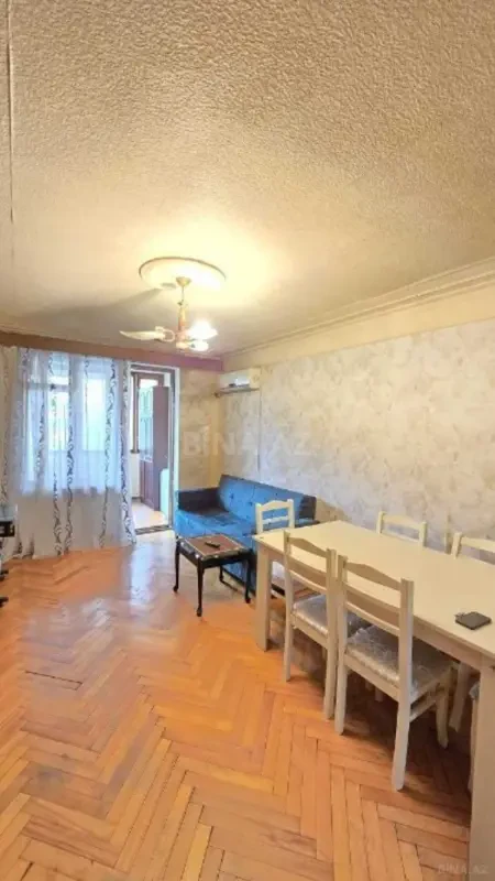 Satılır 2 otaqlı mənzil 65 m²