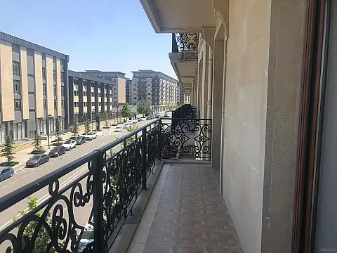 Satılır 2 otaqlı mənzil 97 m² — Bakı 2 otaq 97.00 m²