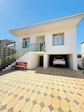 Satılır 8 otaqlı həyət evi 160 m² — Bakı, Saray 8 otaq 160.00 m²