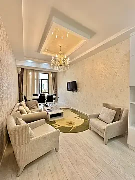 Kirayə verilir 2 otaqlı mənzil 70 m² — Bakı 2 otaq 70.00 m²